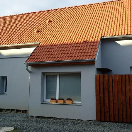 Ostrov U Stribra 13 Inn